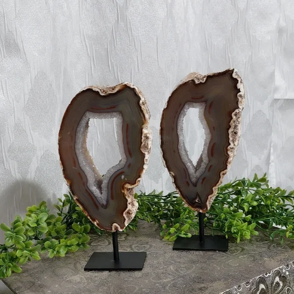 Natural Agate Geode Bookends - Picture 3 of 16